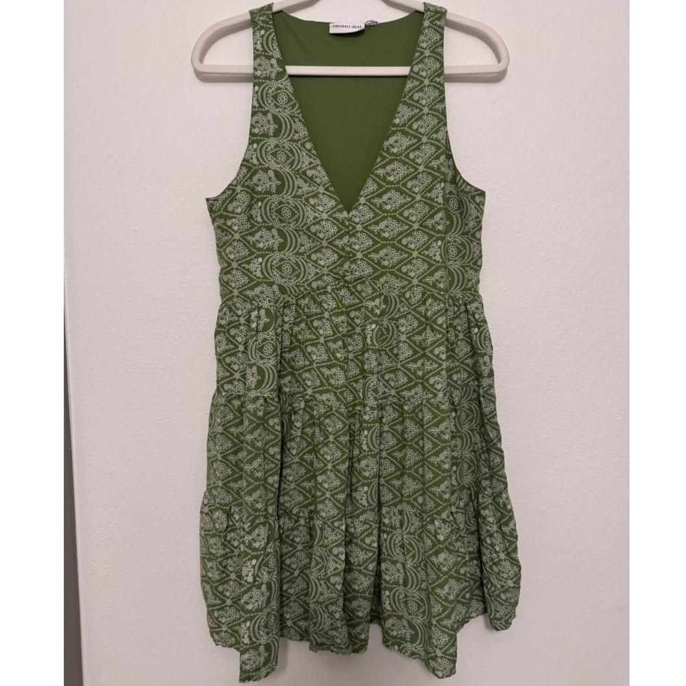 Sincerely Jules Green White Medallion Print Tiered V-Neck Mini Dress gf